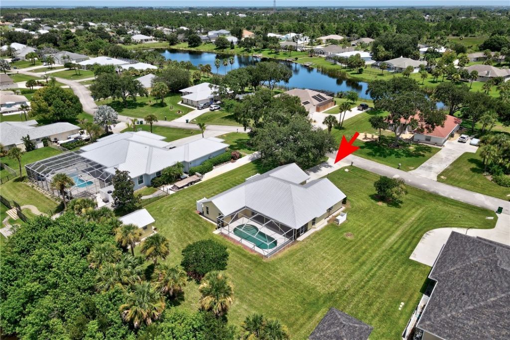 772 Holden Avenue, Sebastian, FL 32958 Photo