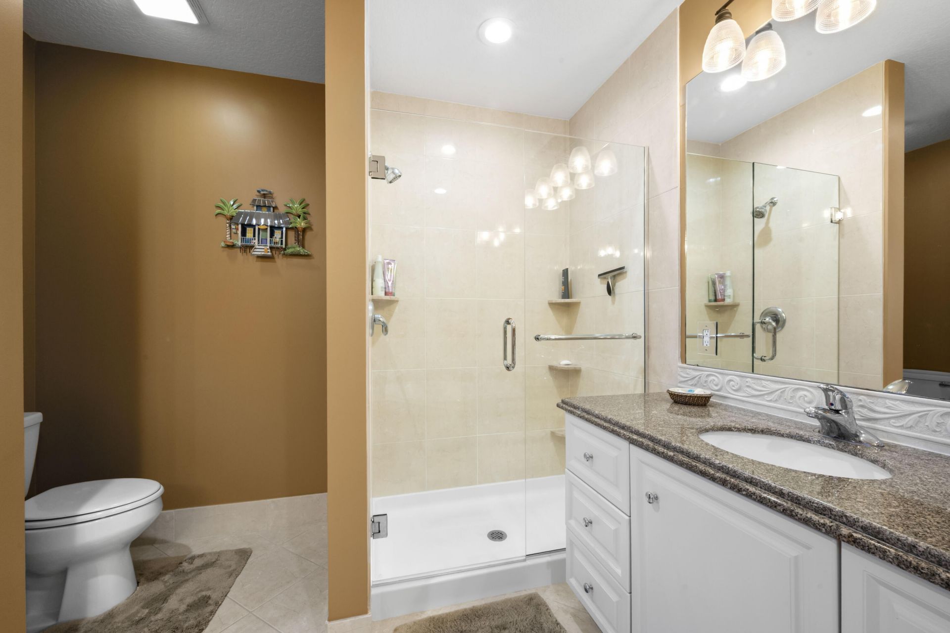 8 Harbour Isle Drive E, Unit PH05, Fort Pierce, FL 34949 Photo