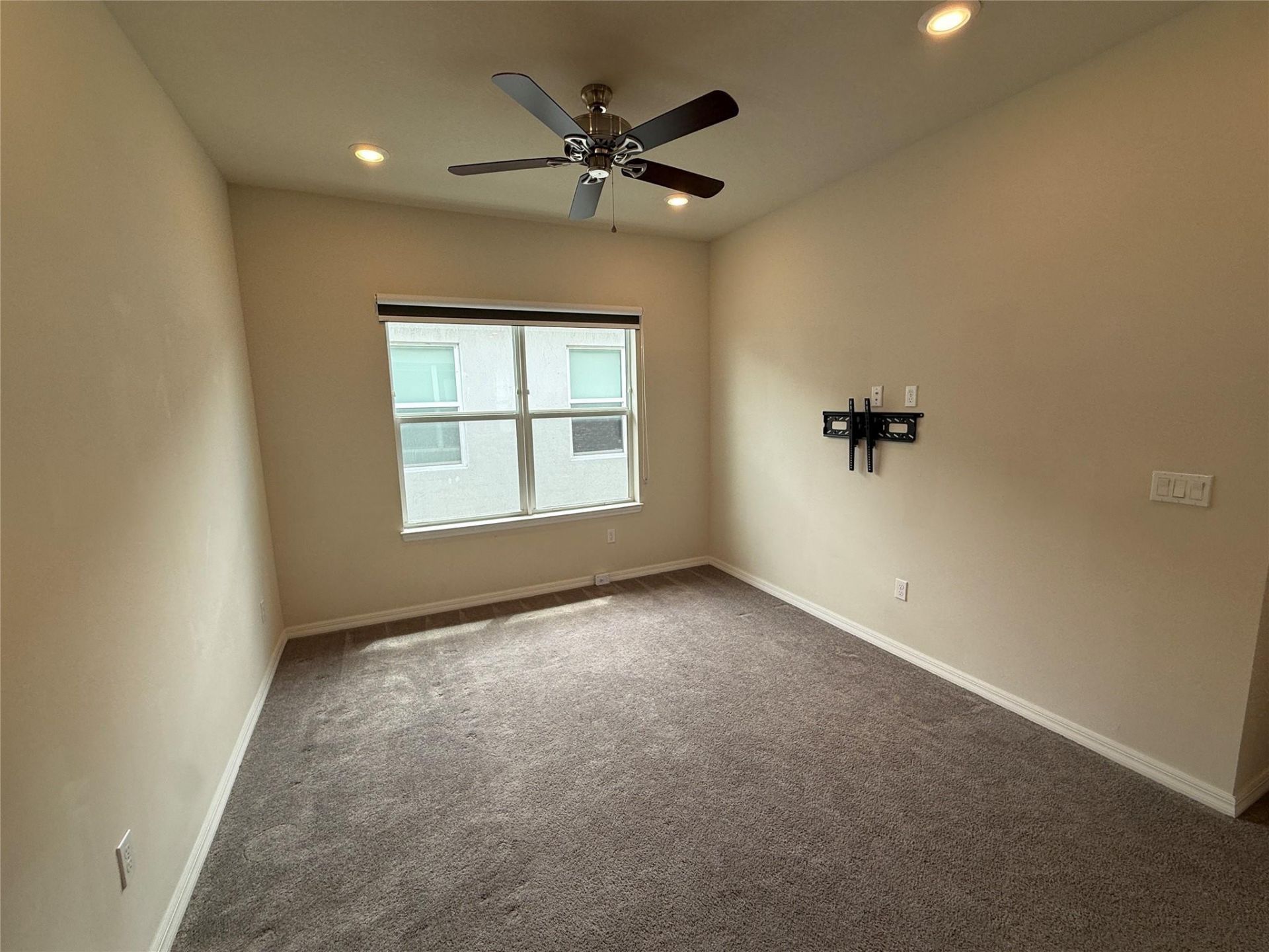 1467 Pongam Terrace, Hollywood, FL 33021 Photo