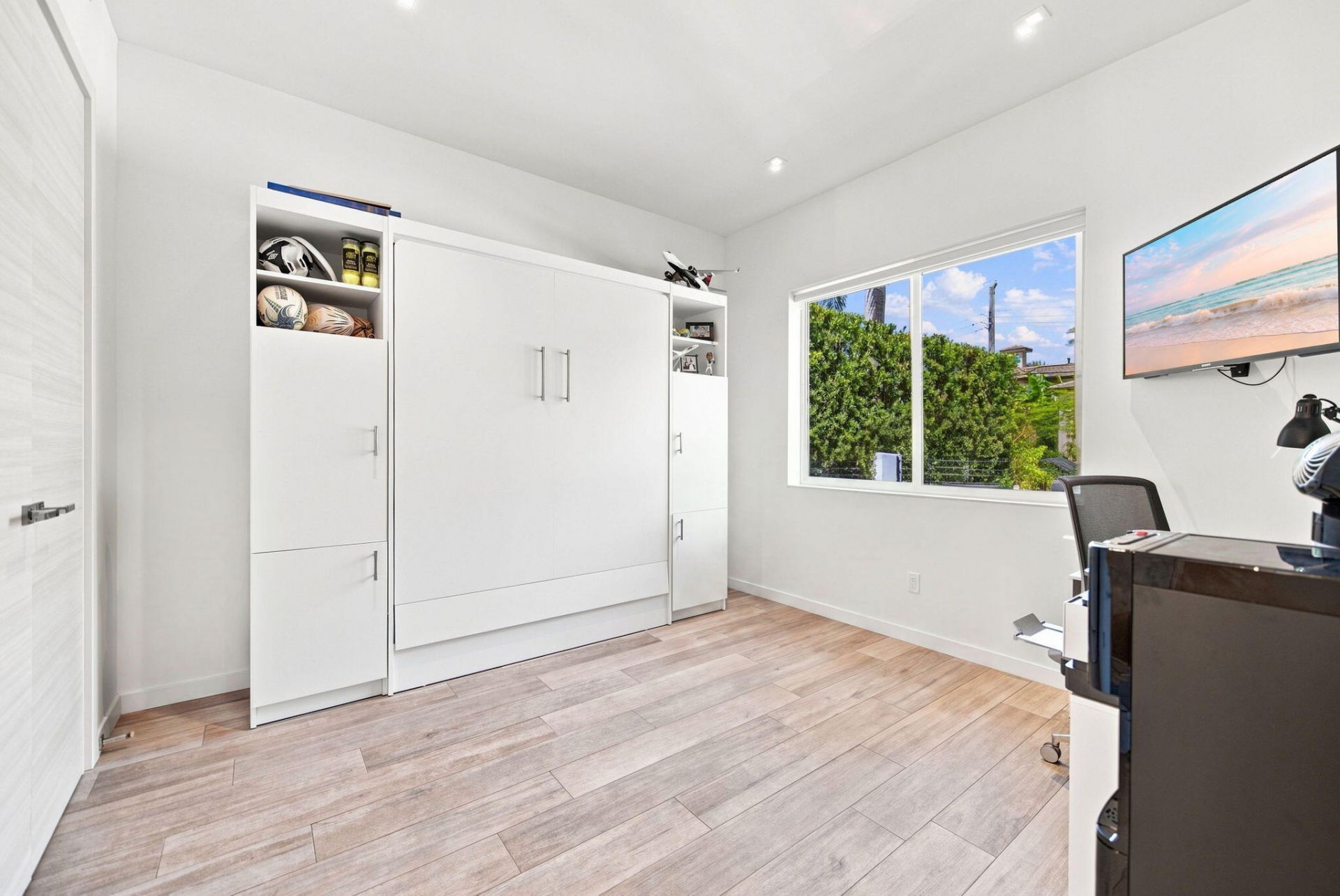 121 S Gordon Road, Fort Lauderdale, FL 33301 Photo