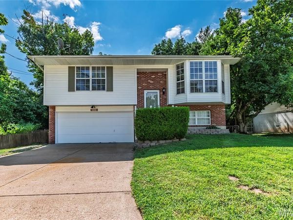 1208 Walnut Drive , Arnold, MO 63010