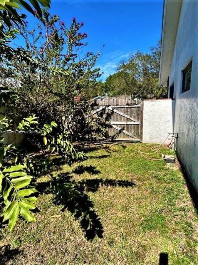 10020 SW 91st Ter , Miami, FL 33176 Photo