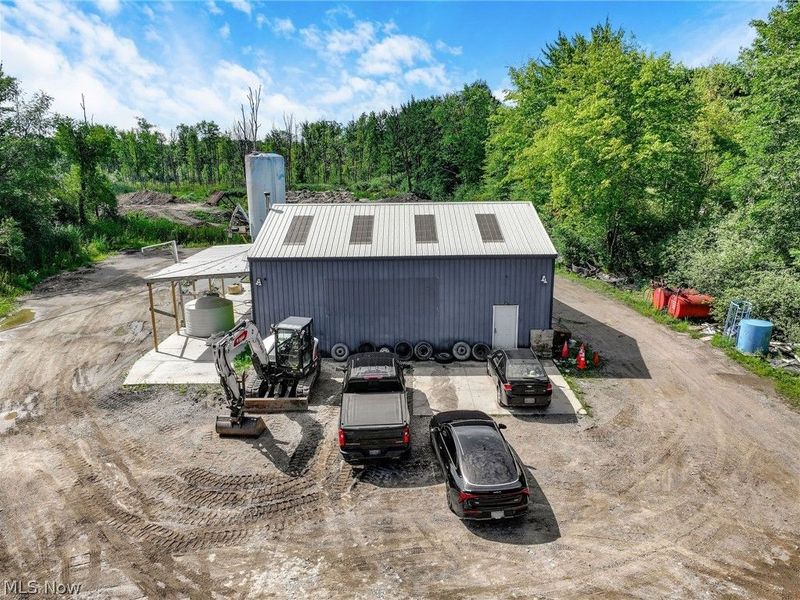 12989 Mayfield Road , Chardon, OH 44024 Photo 10
