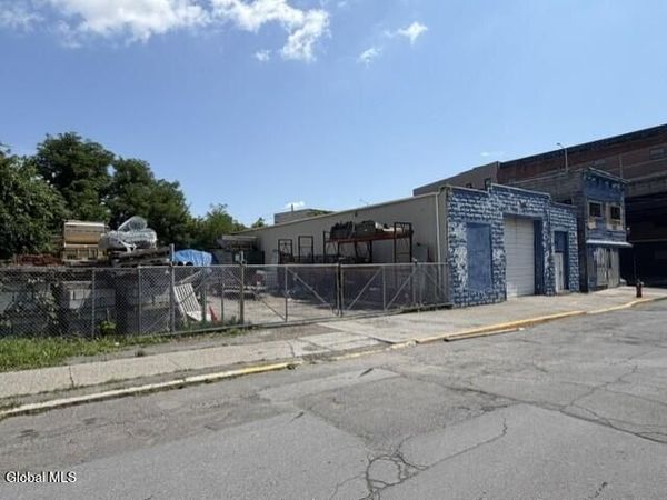 239 Elk Street, Albany, NY 12206