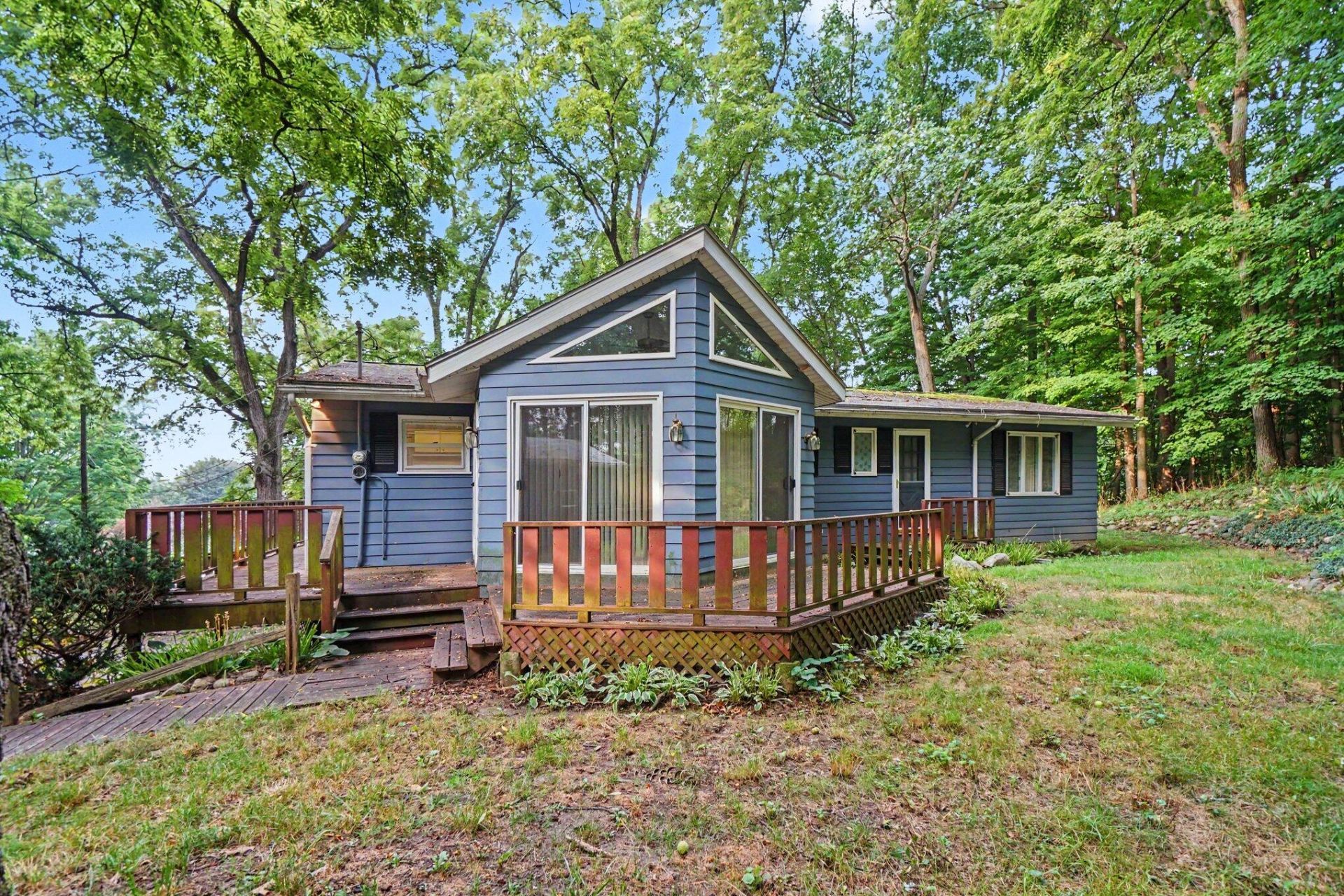 400 W Jackson Street, Augusta, MI 49012 Main Photo
