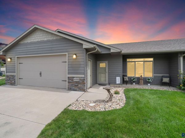 6404 S Callie Eve Cir, Sioux Falls, SD 57108