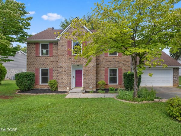 8745 Shoreham Blvd, Knoxville, TN 37922
