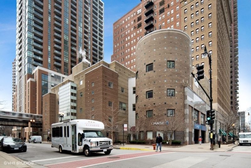 40 E 9th Street, Unit 1510, Chicago, IL 60605 Main Photo