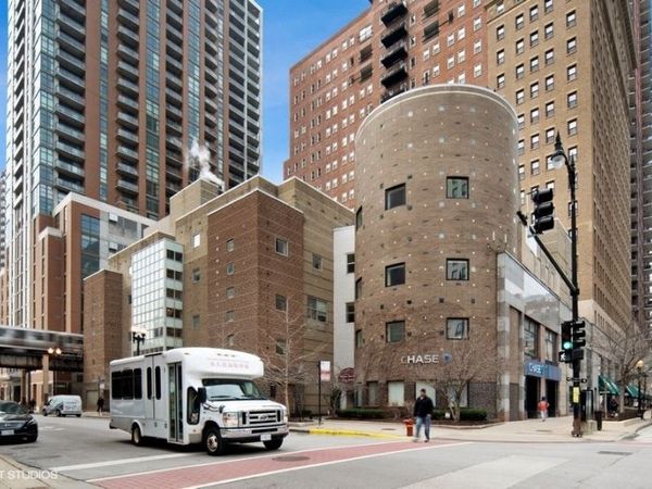 40 E 9th Street, Unit 1510, Chicago, IL 60605