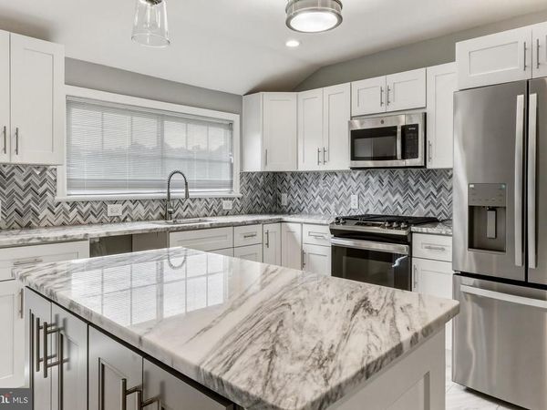 211 MARDALE DRIVE, SOMERDALE, NJ 08083