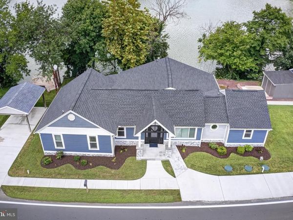 8547 HEARNS POND ROAD, SEAFORD, DE 19973