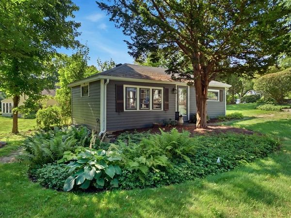 1433 Massachusetts Ave, Unit A, Lexington, MA 02420