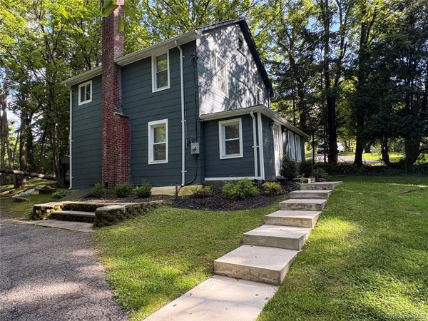 350 Old Post Road , Marlboro, NY 12542