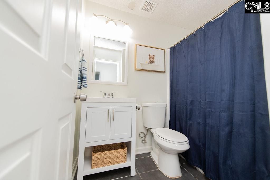 248 Saddlebrooke Road  Photo 18