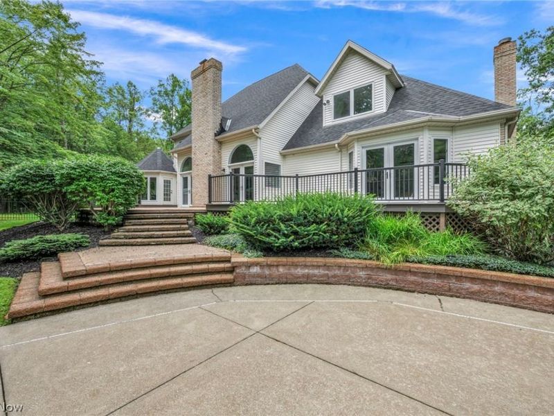 8215 Eagle Ridge Drive, Concord Township, OH 44077 Photo 10
