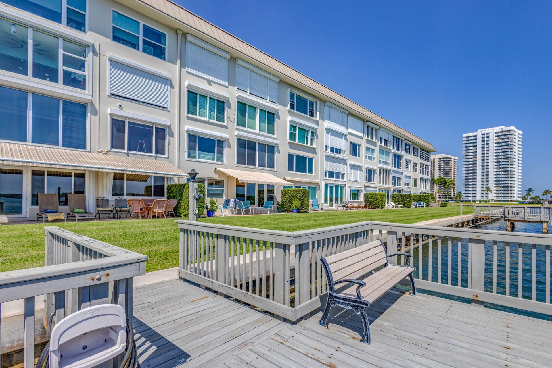 52 Yacht Club Drive, Unit 305, North Palm Beach, FL 33408 Photo