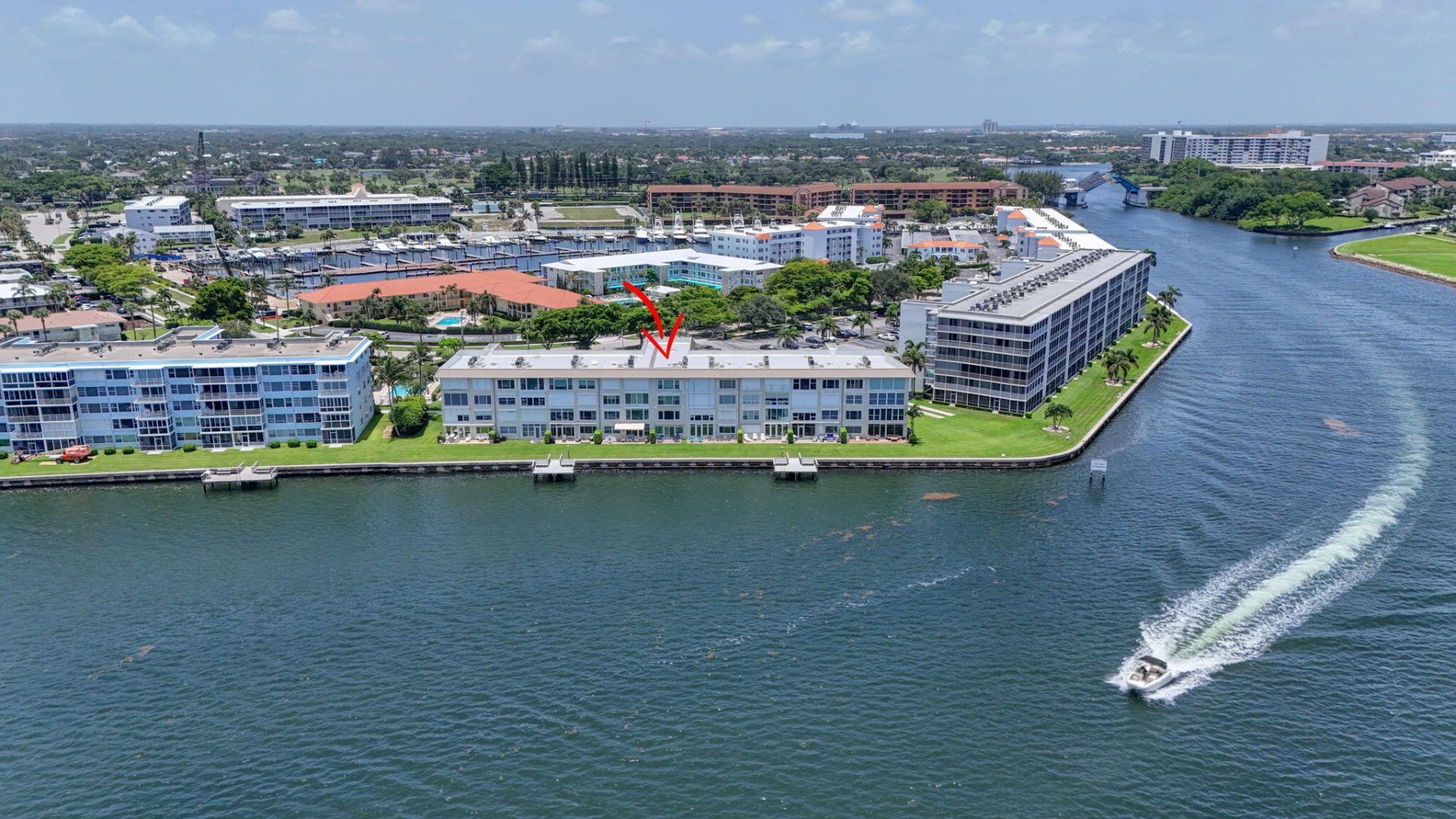 52 Yacht Club Drive, Unit 305, North Palm Beach, FL 33408 Photo