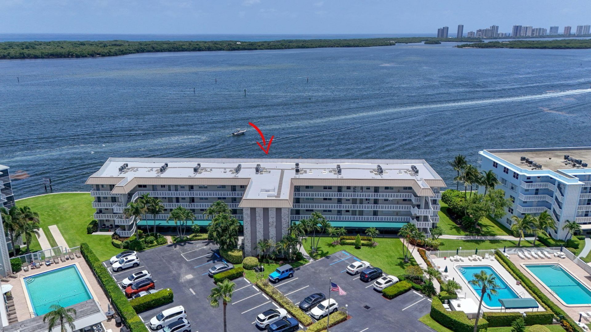 52 Yacht Club Drive, Unit 305, North Palm Beach, FL 33408 Photo