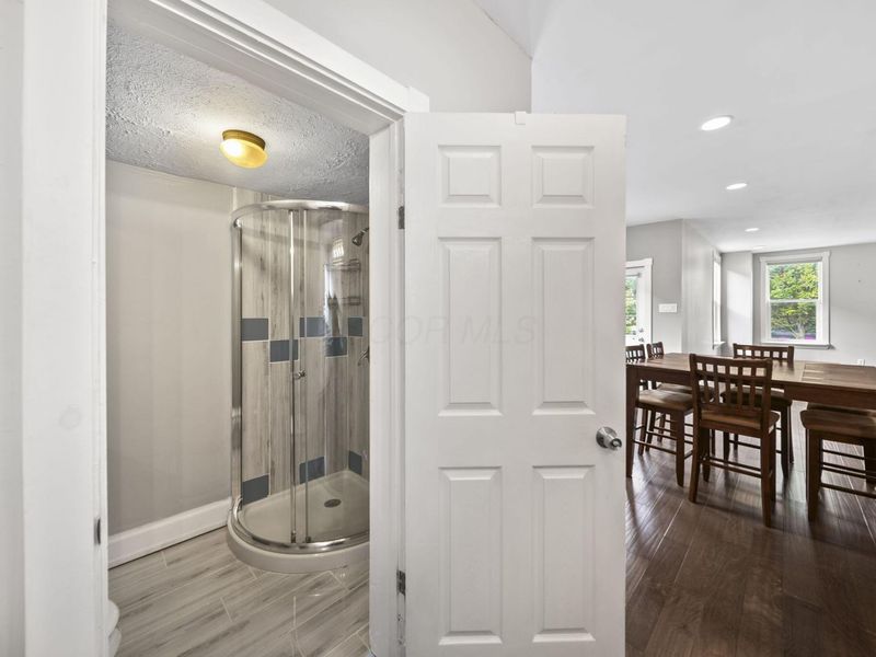 700 S Champion Avenue , Columbus, OH 43205 Photo 19