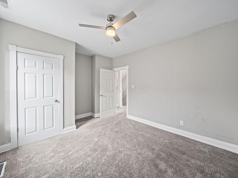 700 S Champion Avenue , Columbus, OH 43205 Photo 27