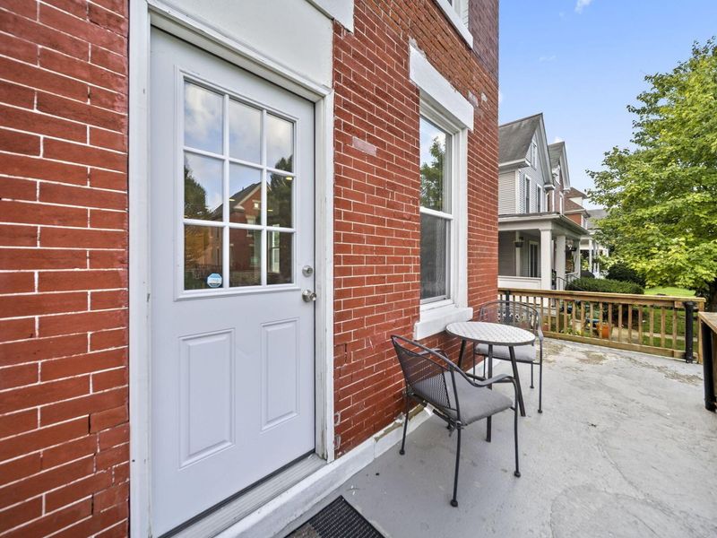 700 S Champion Avenue , Columbus, OH 43205 Photo 5