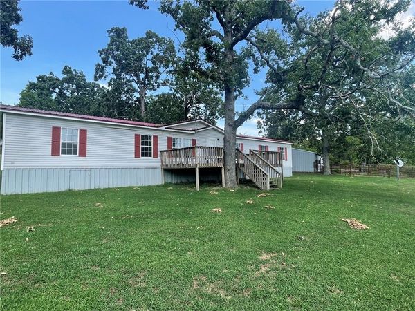 111 Farwell Drive , Eureka Springs, AR 72631