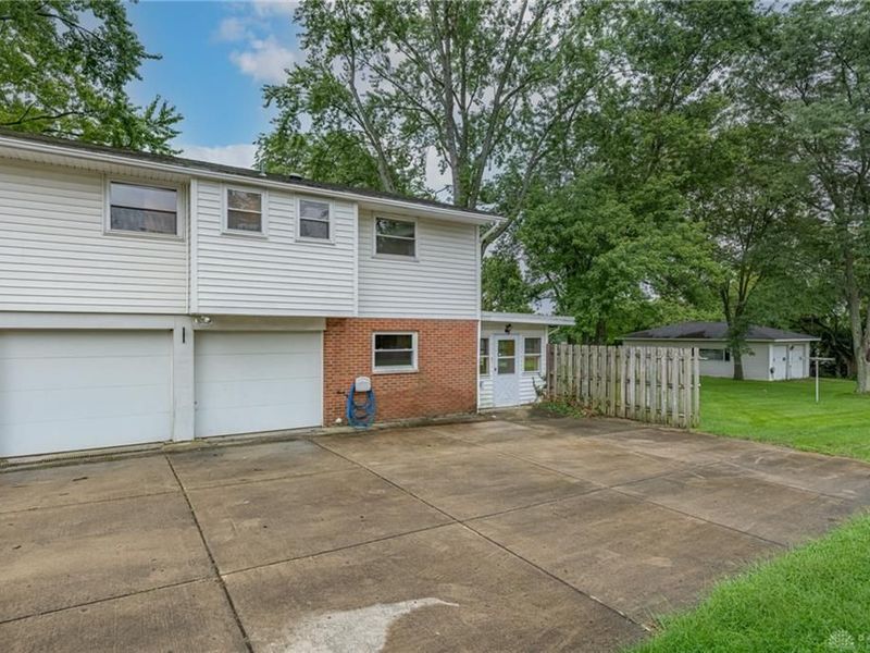 45 Tulip Lane, Riverside, OH 45432 Photo 45