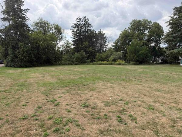 2251 W GRAND AVENUE, Wisconsin Rapids, WI 54495