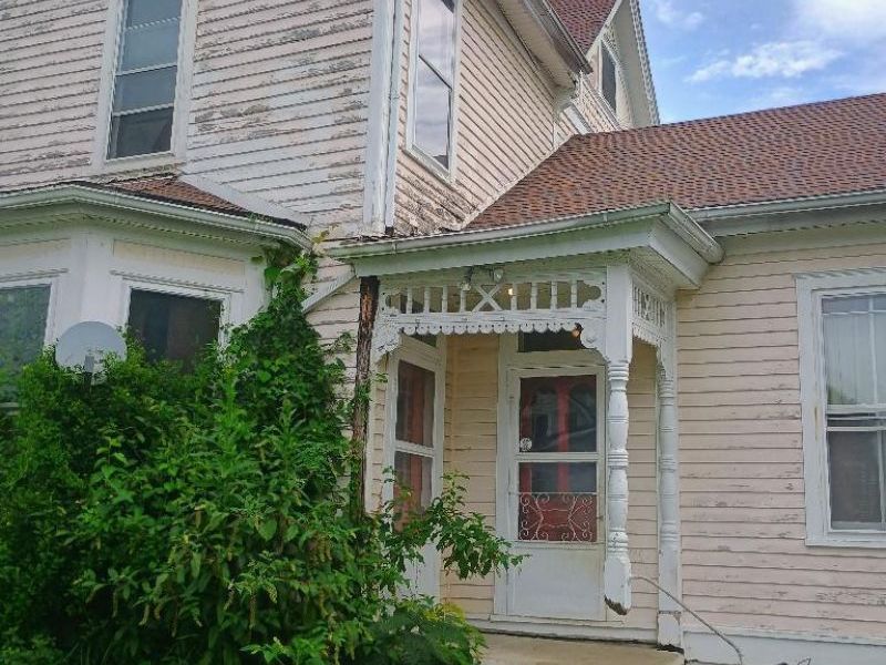 200 E 8th Street, Manchester, OH 45144 Photo 1