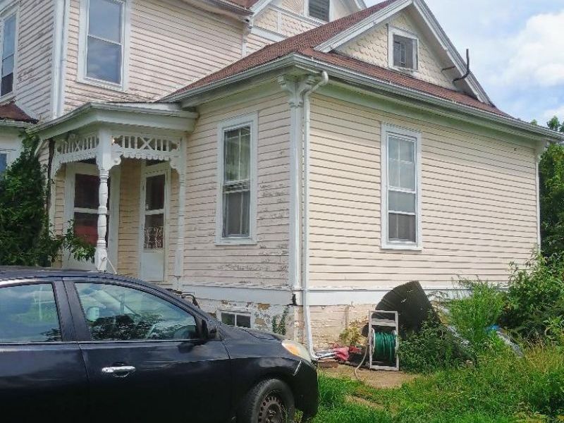 200 E 8th Street, Manchester, OH 45144 Photo 2