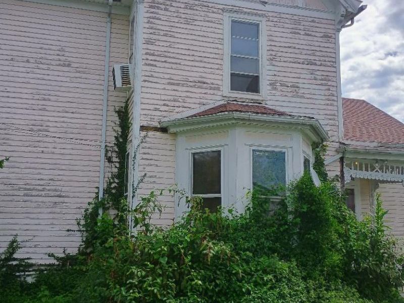 200 E 8th Street, Manchester, OH 45144 Photo 4
