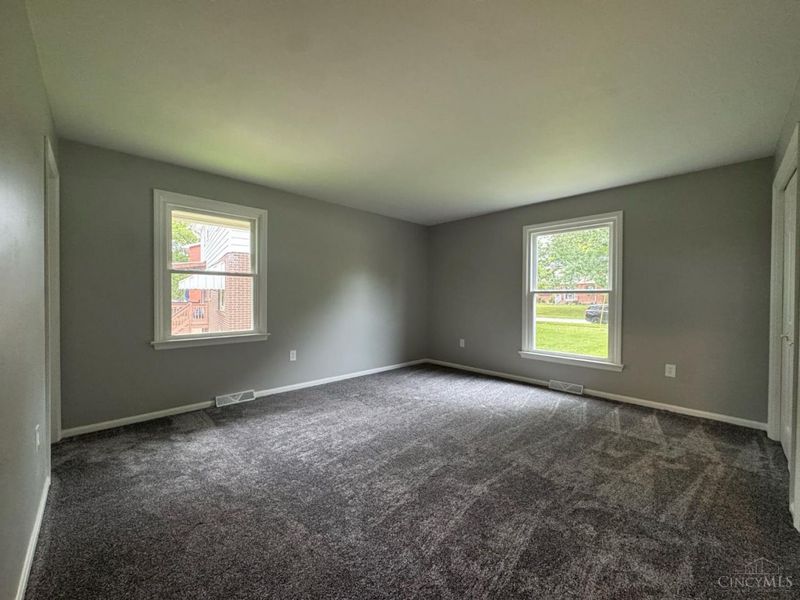 5569 Goldcrest Drive, Green Township, OH 45238 Photo 21