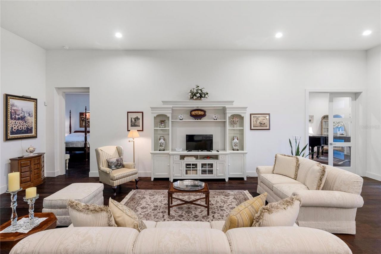 2217 Lake Sylvan Oaks Court, Sanford, FL 32771 Photo