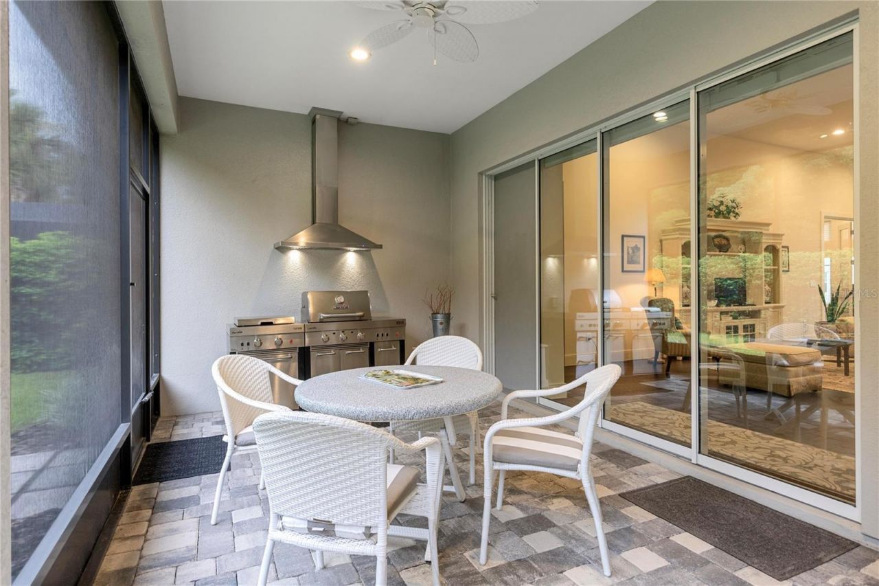 2217 Lake Sylvan Oaks Court, Sanford, FL 32771 Photo