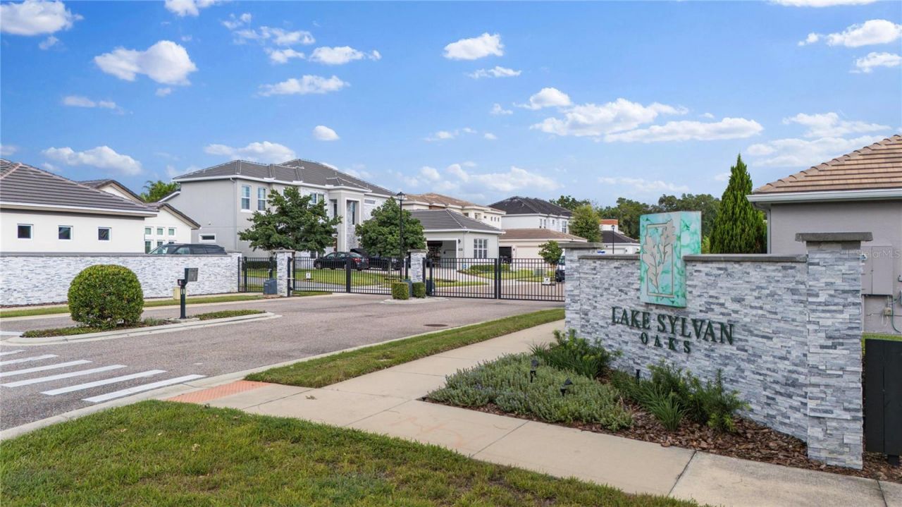 2217 Lake Sylvan Oaks Court, Sanford, FL 32771 Photo