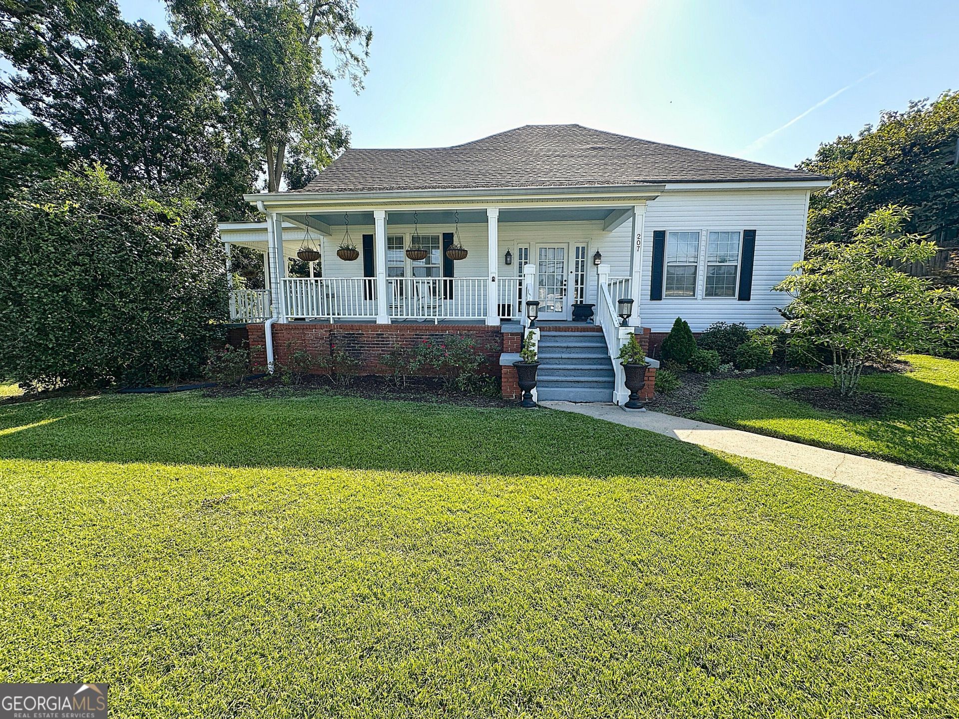 207 College Street, Hogansville, GA 30230 Main Photo