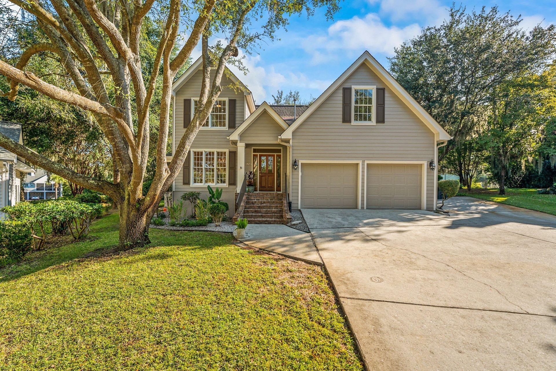 2509 Brighton Lane Photo 1