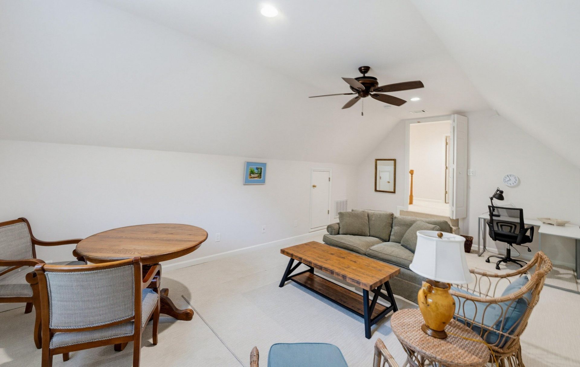 2509 Brighton Lane Photo 33