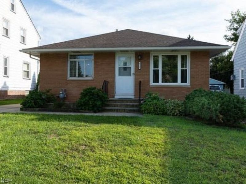 6311 Thornton Drive, Parma, OH 44129 Photo 1
