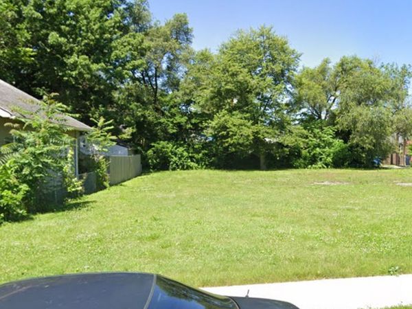 2946 Macpherson Avenue , Indianapolis, IN 46205