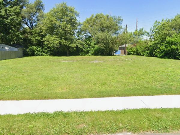 2950 Macpherson Avenue , Indianapolis, IN 46205