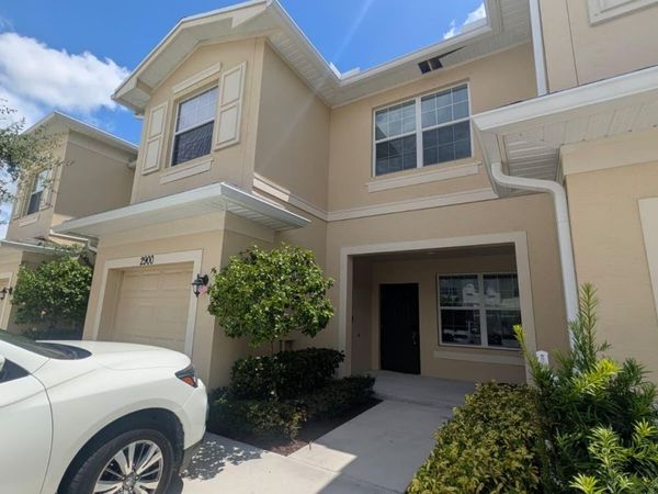 2900 NW TREVISO Circle, Port St. Lucie, FL 34986