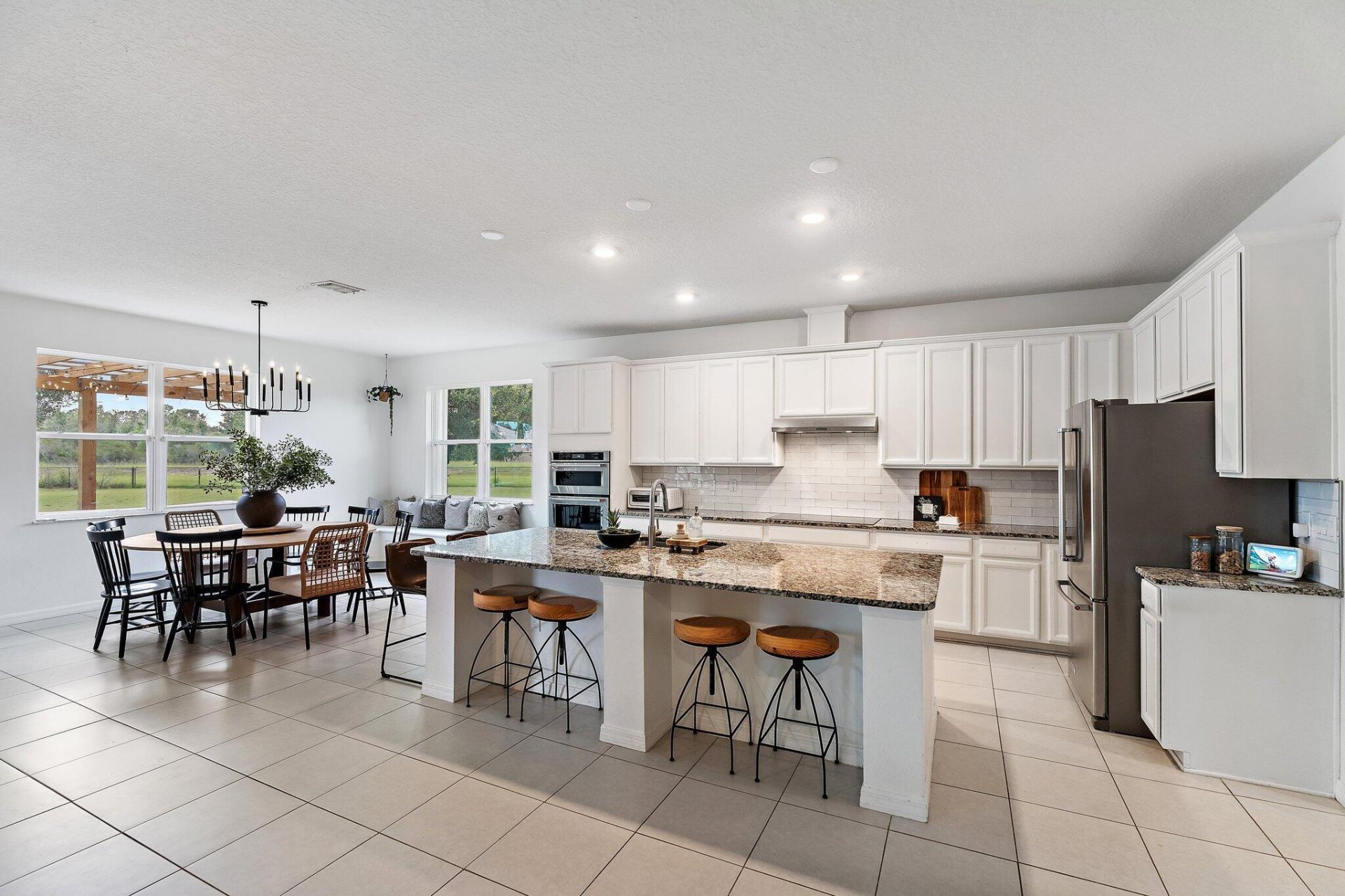 5648 NW Lorna Court, Port Saint Lucie, FL 34986 Photo