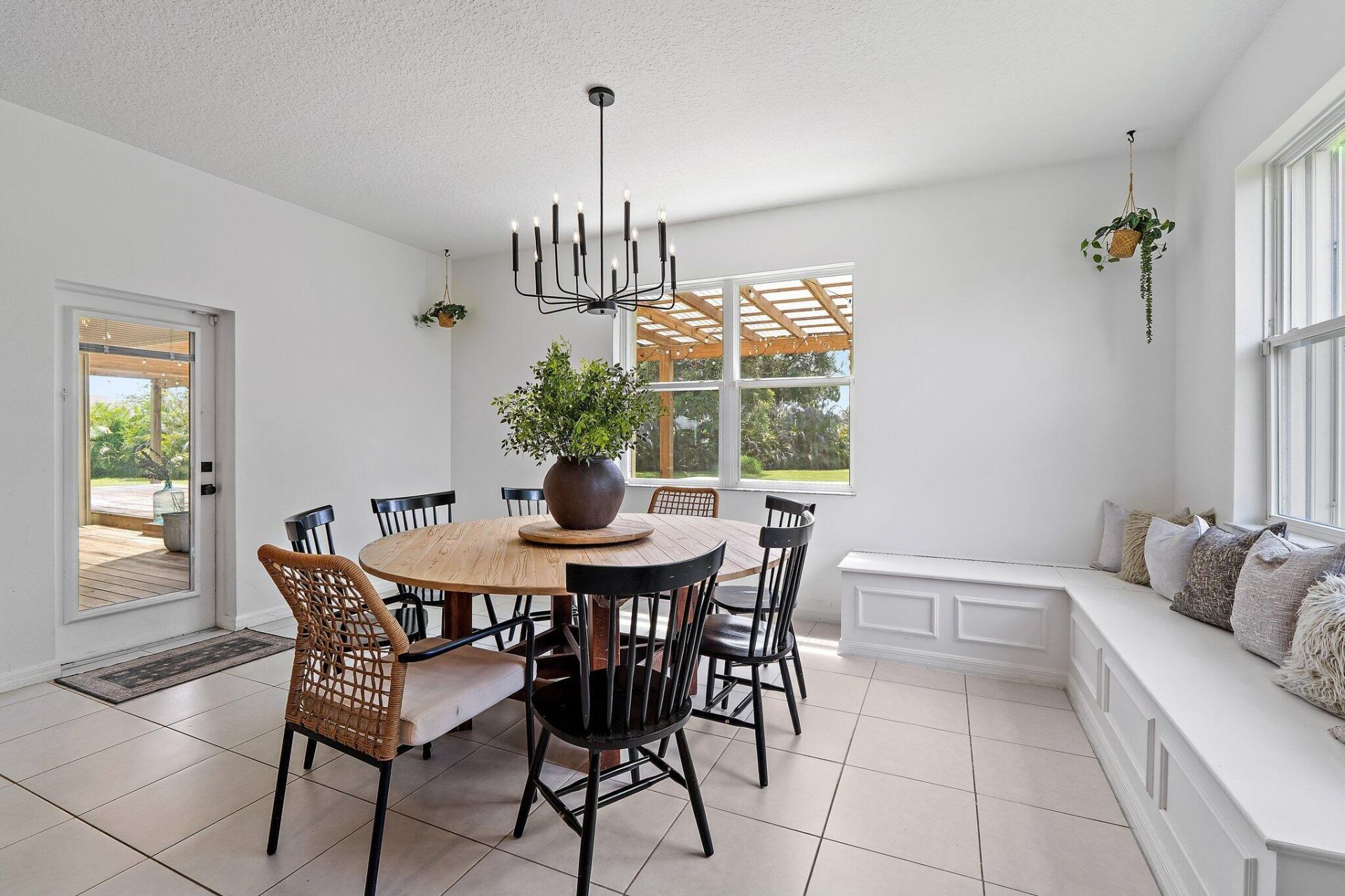 5648 NW Lorna Court, Port Saint Lucie, FL 34986 Photo