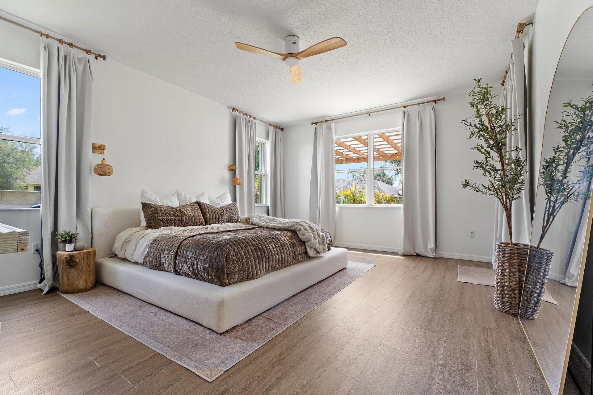 5648 NW Lorna Court, Port Saint Lucie, FL 34986 Photo