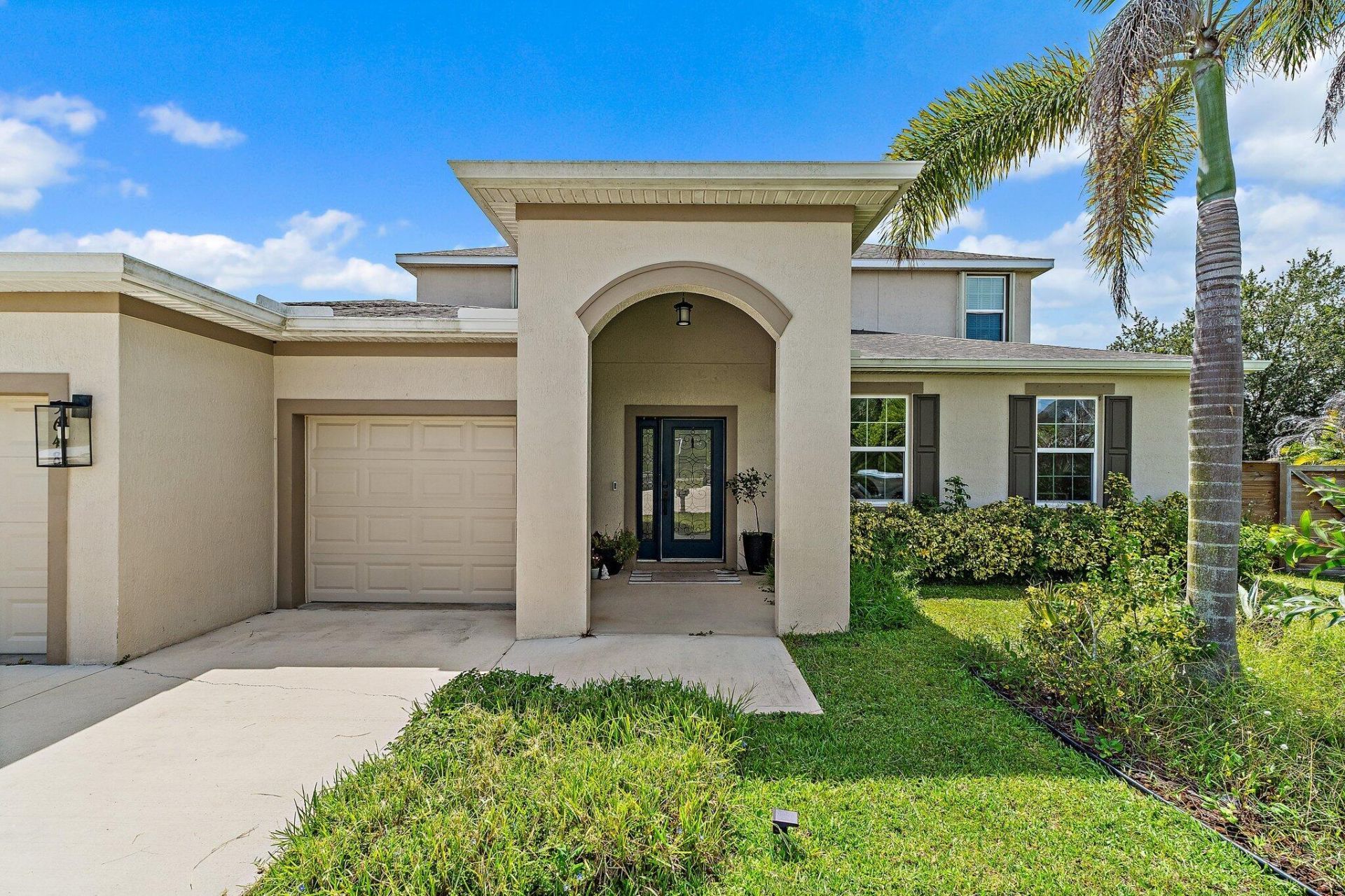 5648 NW Lorna Court, Port Saint Lucie, FL 34986 Photo
