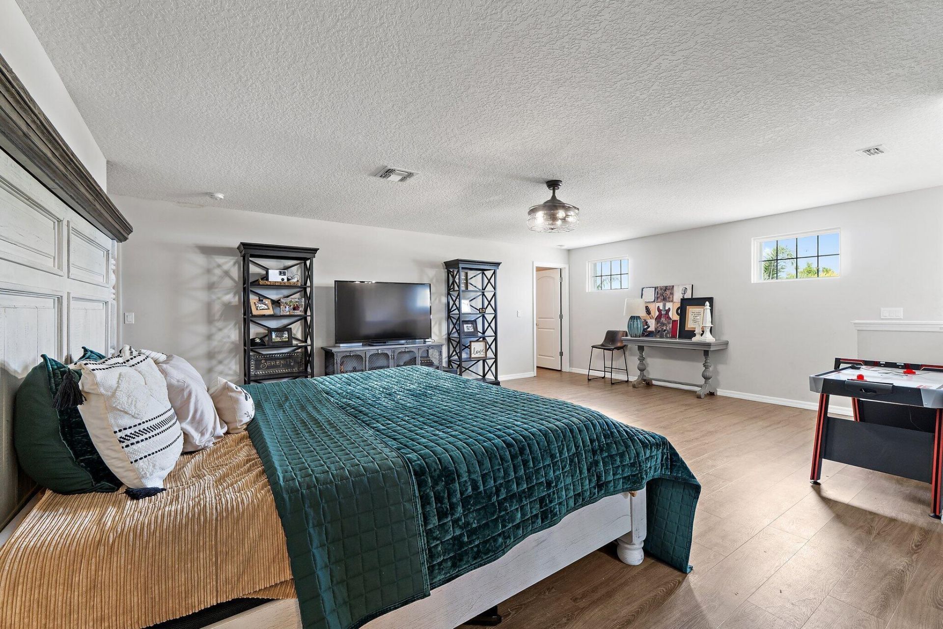 5648 NW Lorna Court, Port Saint Lucie, FL 34986 Photo