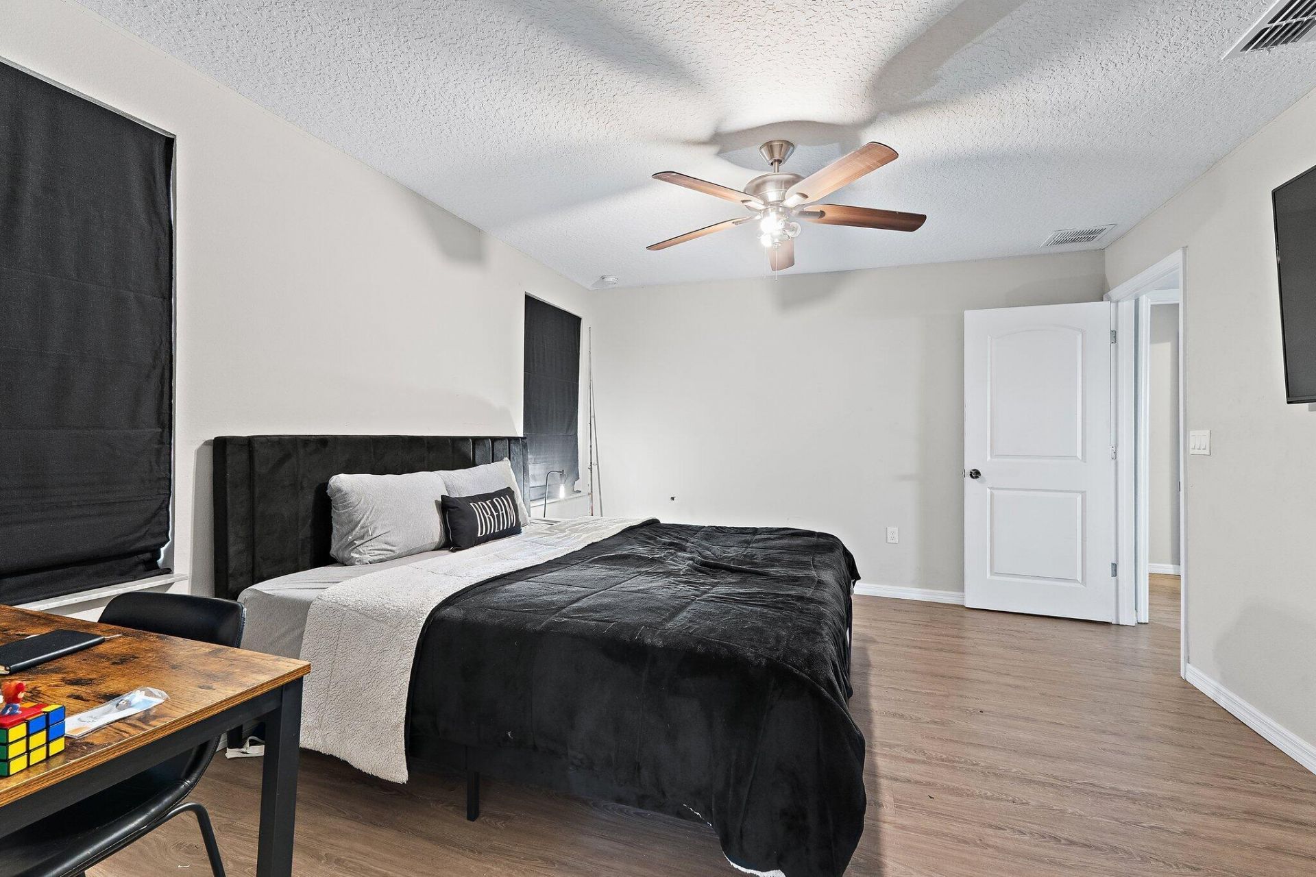 5648 NW Lorna Court, Port Saint Lucie, FL 34986 Photo