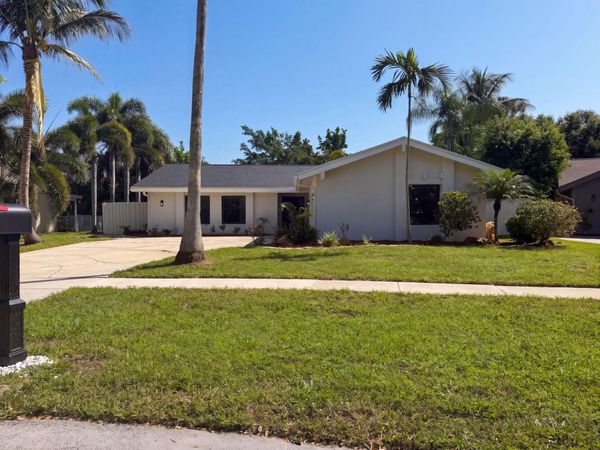 888 Brightwood, Wellington, FL 33414