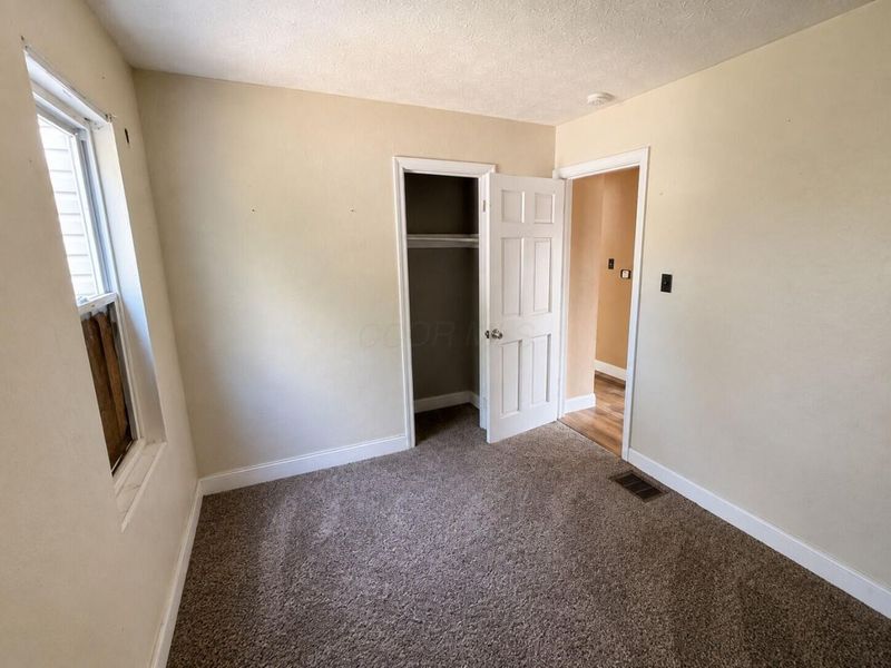 613 N Dawson Avenue , Columbus, OH 43219 Photo 13